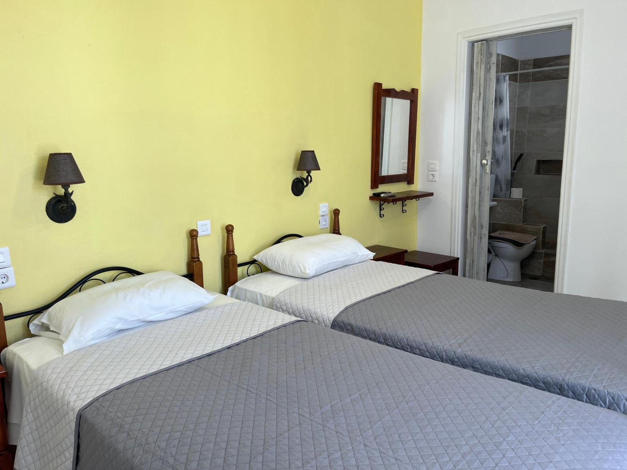 Studios Zafiri Naxos City Exterior foto